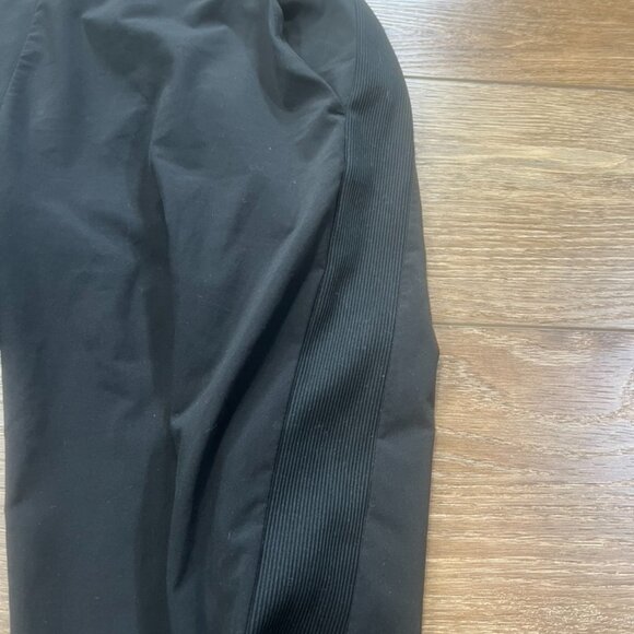 Athleta Brooklyn Jogger Women's Size 6, Black, Pull On, Comfort, Lightweight - Picture 3 of 14